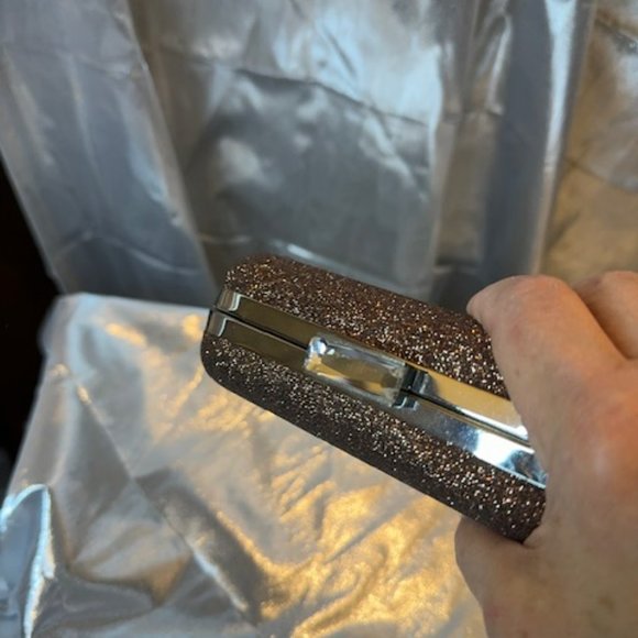 Small Brown clutch or shoulder or cross body purse - Picture 5 of 6